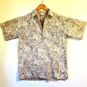 Vintage Go Barefoot Hawaiian Short Sleeve 1/4 button up Shirt Size L